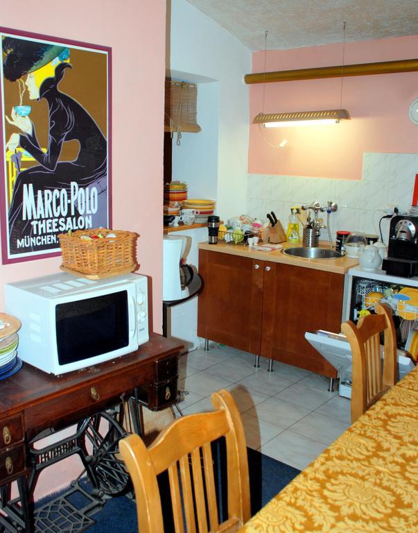 Pension Atelier 12 Πράγα Εξωτερικό φωτογραφία